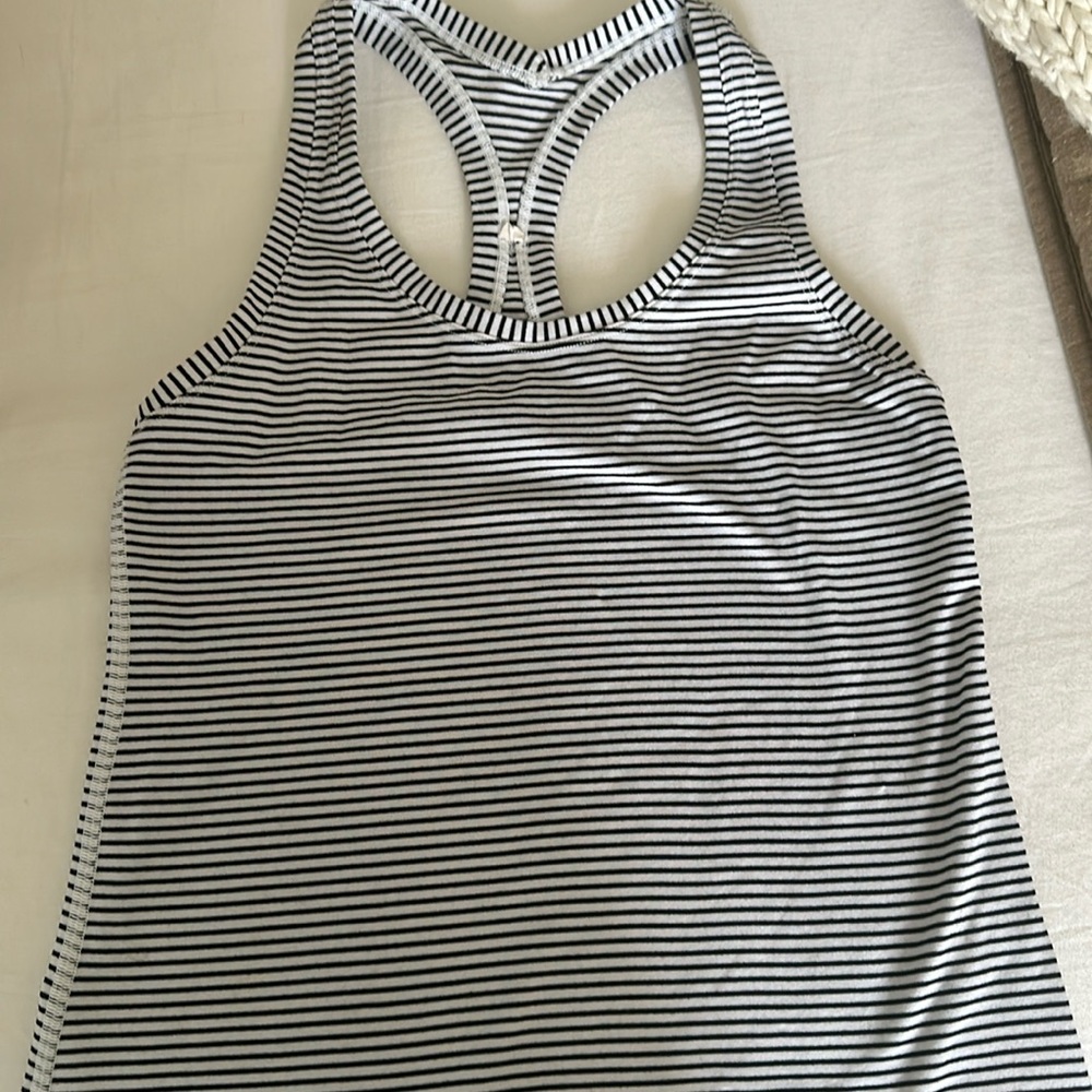 Lululemon tank top